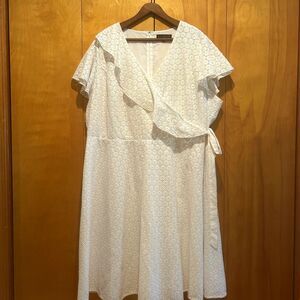 Eloquii White Eyelet Wrap Dress-Flutter Slv-Sz 28-Below Knee Length-Cottagecore‎